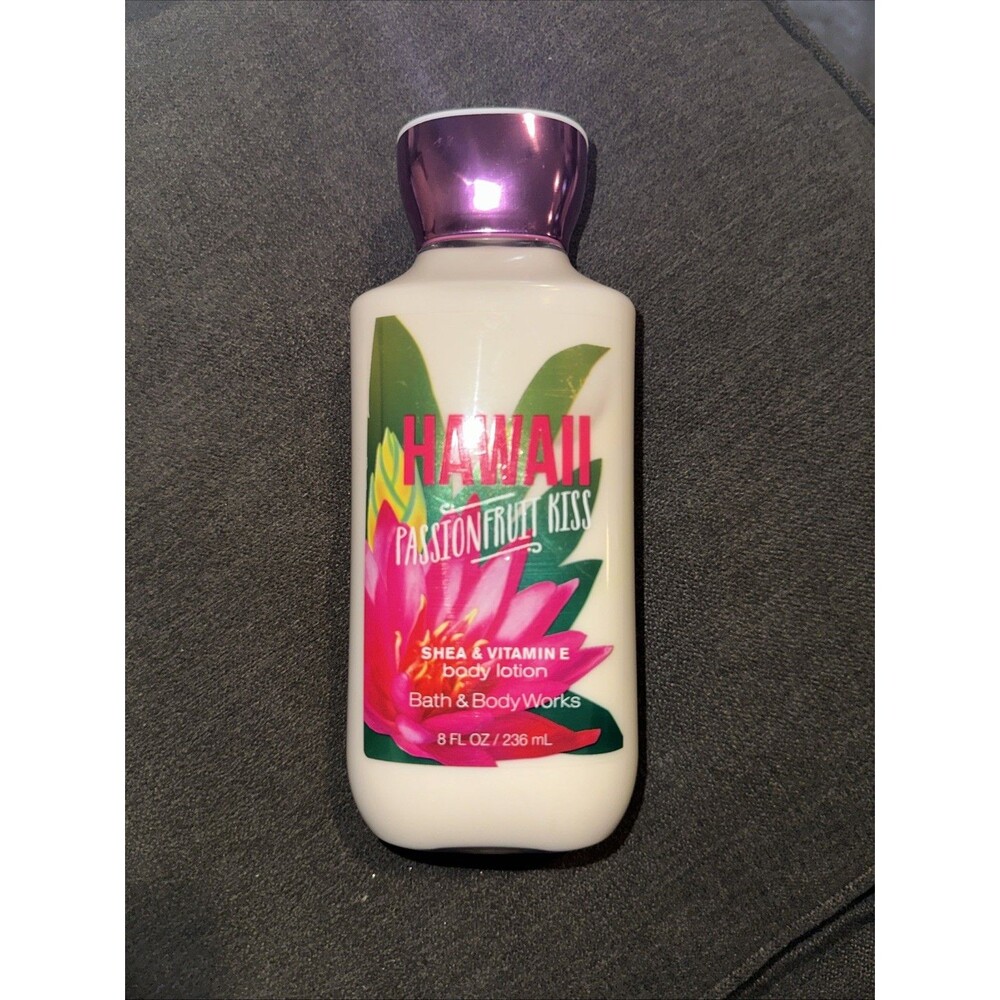 Bath & and Body Works Hawaii Passion fruit Kiss Body Lotion  8oz new